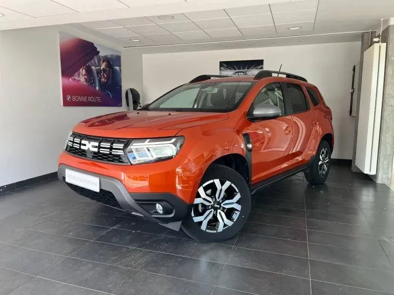 Dacia Duster orange d'occasion