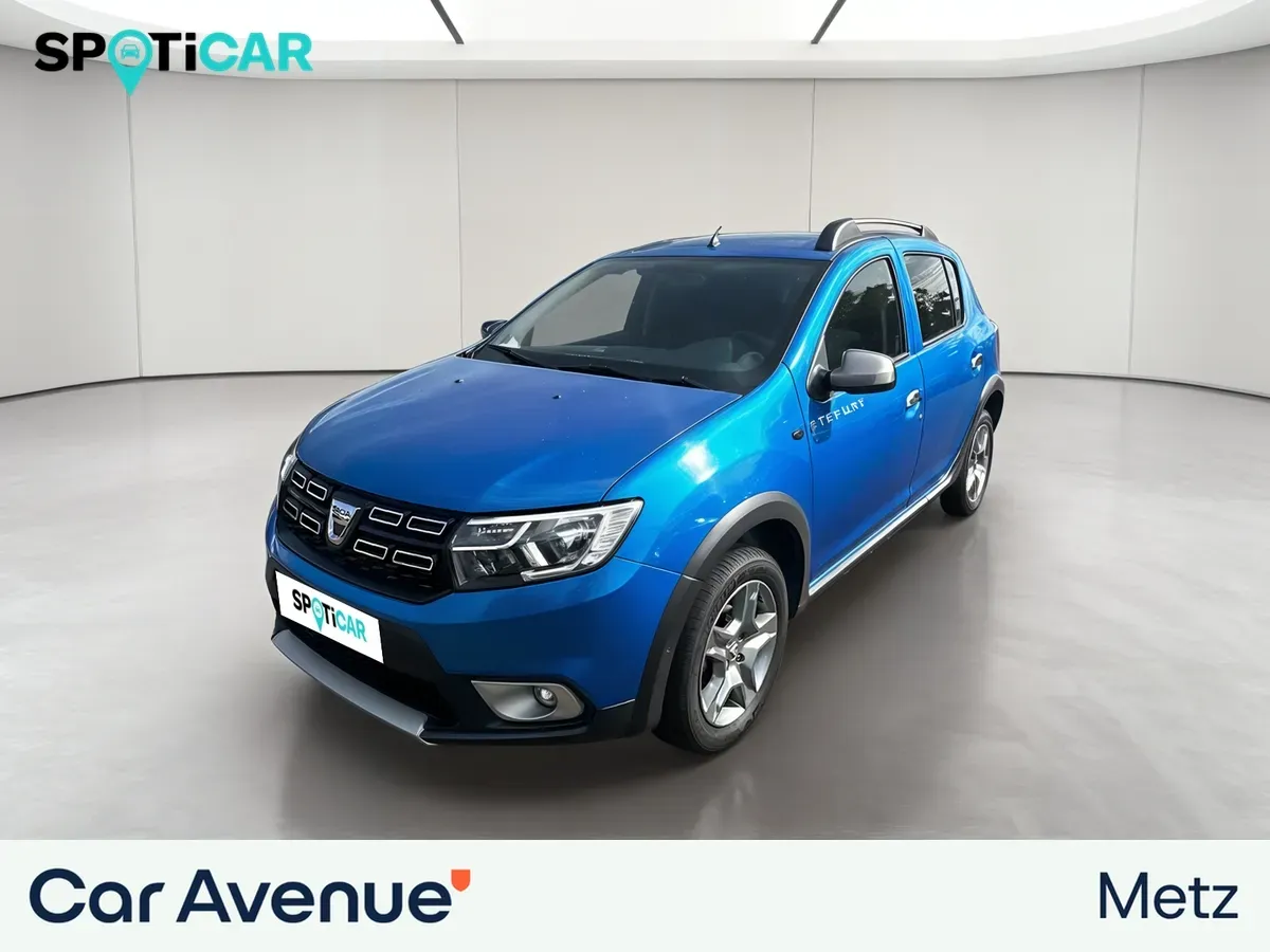 Dacia Sandero bleu d'occasion