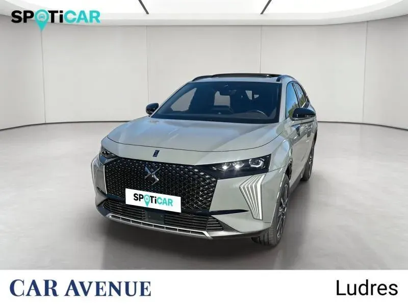 DS Automobiles DS 7 gris laque (m) d'occasion