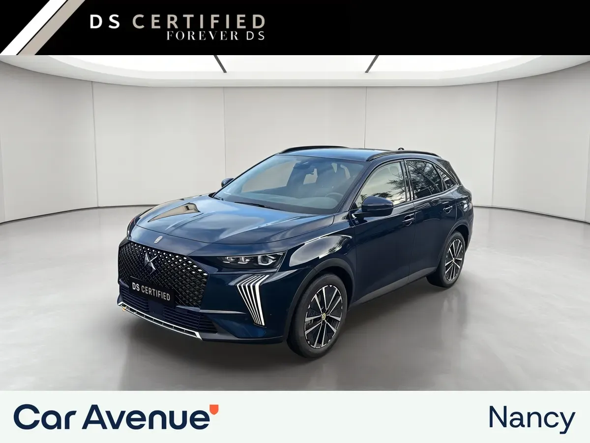 DS Automobiles DS 7 bleu saphir neuf