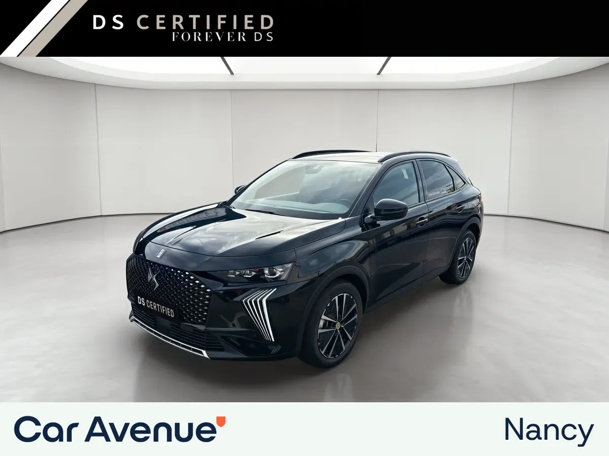 DS Automobiles DS 7 noire perla nera neuf