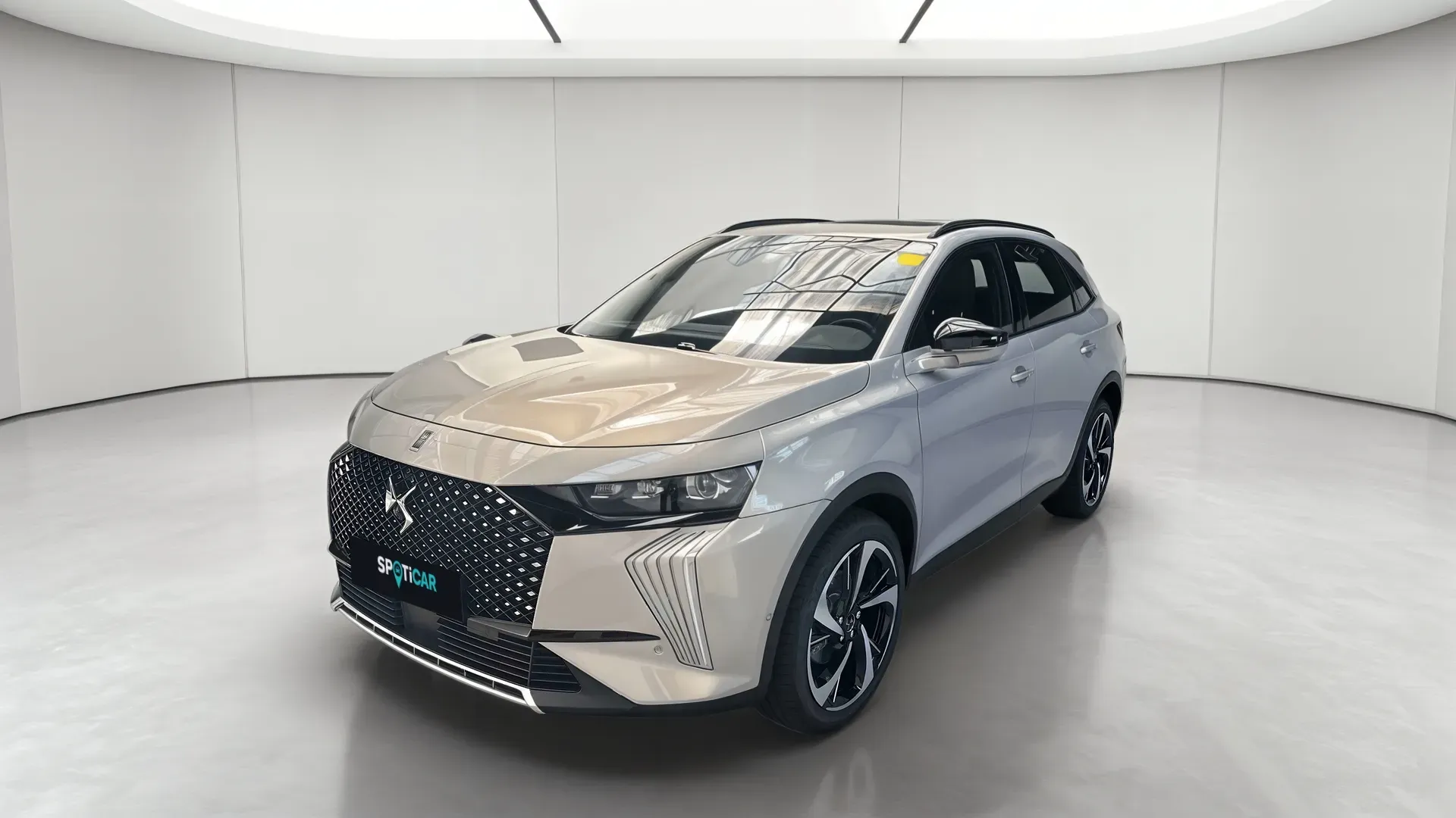 DS Automobiles DS 7 gris laque (m) d'occasion
