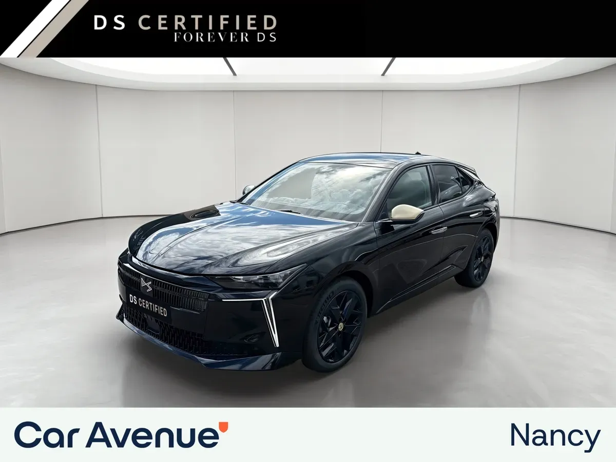 DS Automobiles N°4 noire perla nera neuf