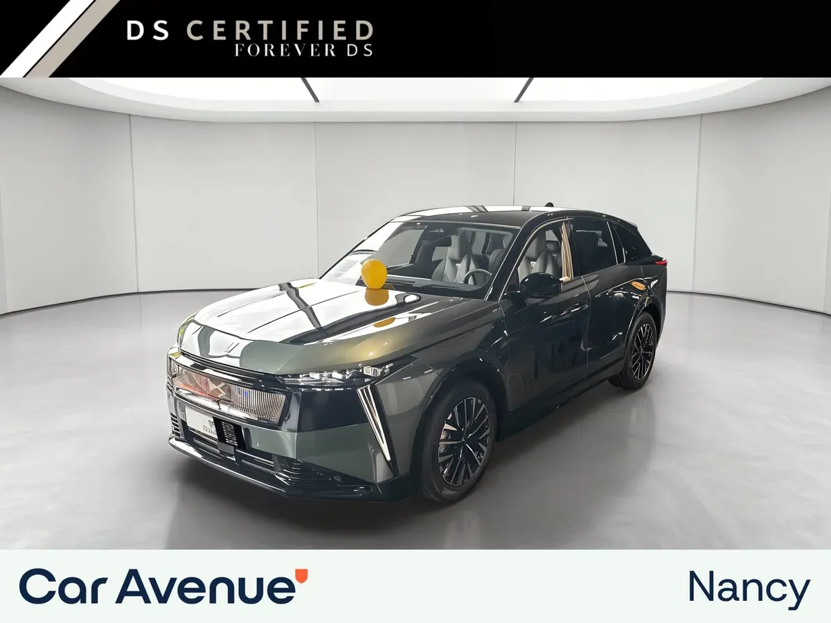 DS Automobiles N°7 vert soie neuf