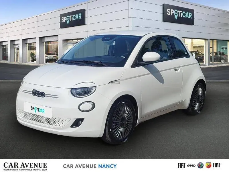 Fiat 500e BERLINE MY22 SERIE 1 STEP 2 blanc d'occasion