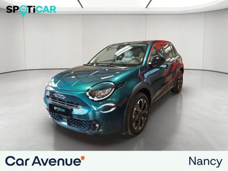 Fiat 600 bleu sea metallise neuf