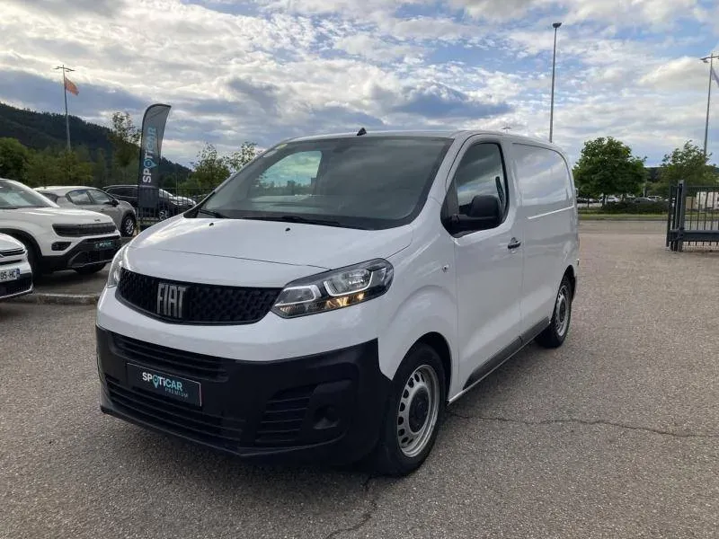 Fiat SCUDO FOURGON blanc d'occasion