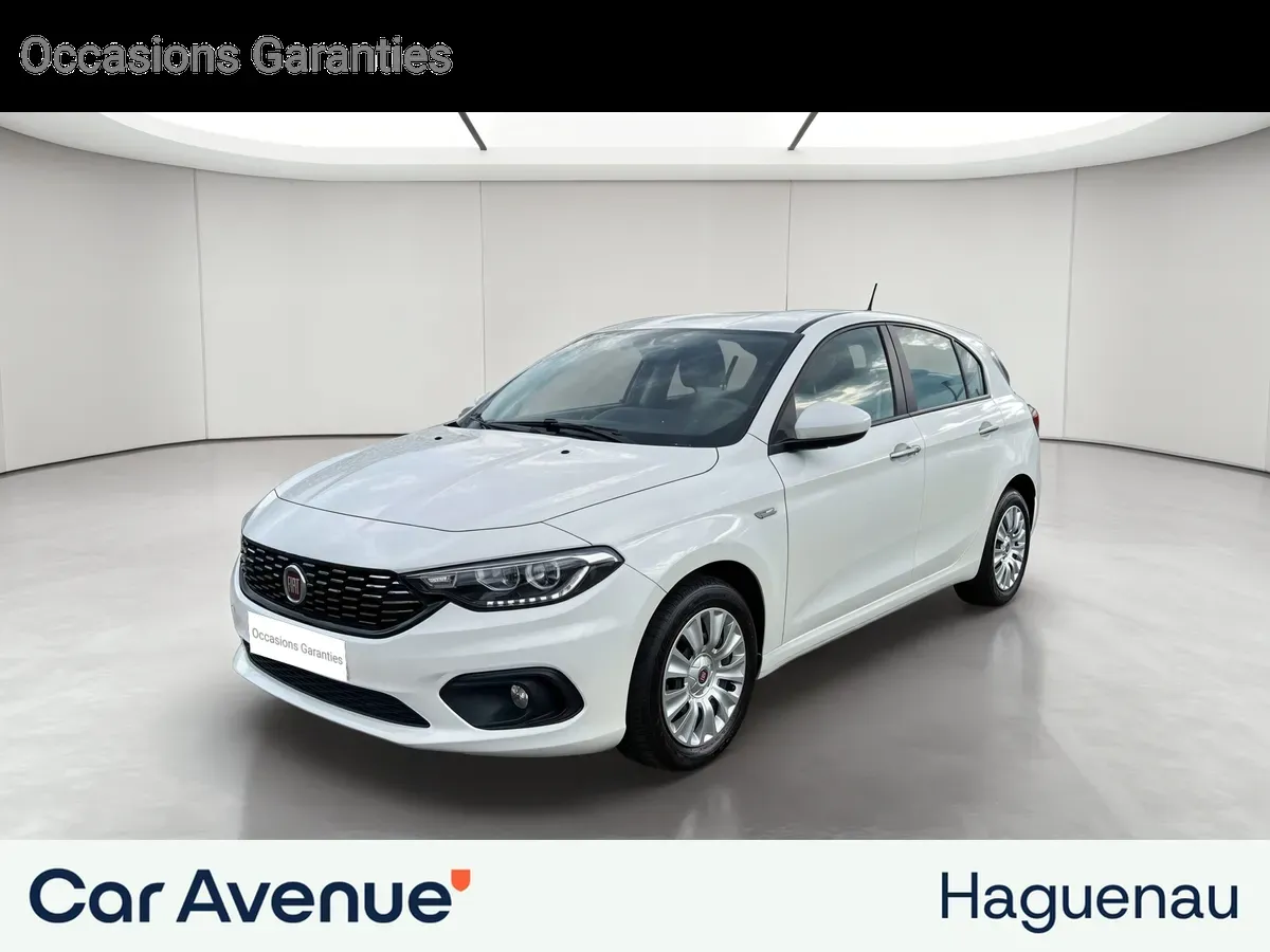 Fiat TIPO 5 PORTES blanc d'occasion