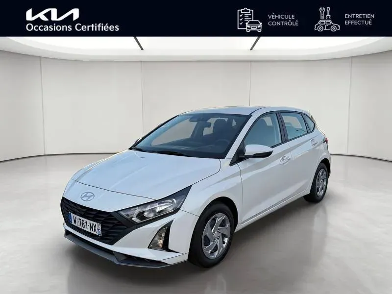 Hyundai i20 polar white d'occasion