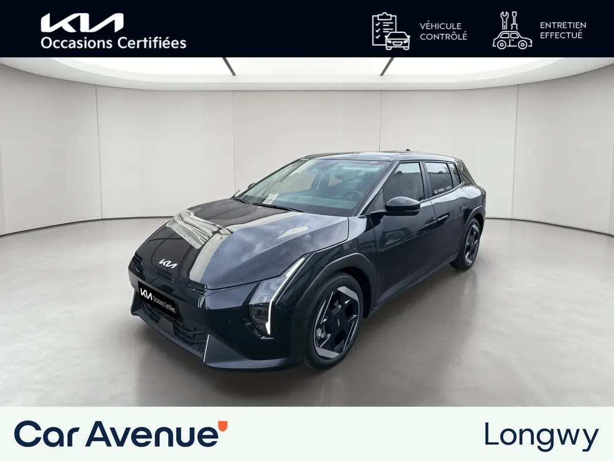 Kia EV4 noir neuf