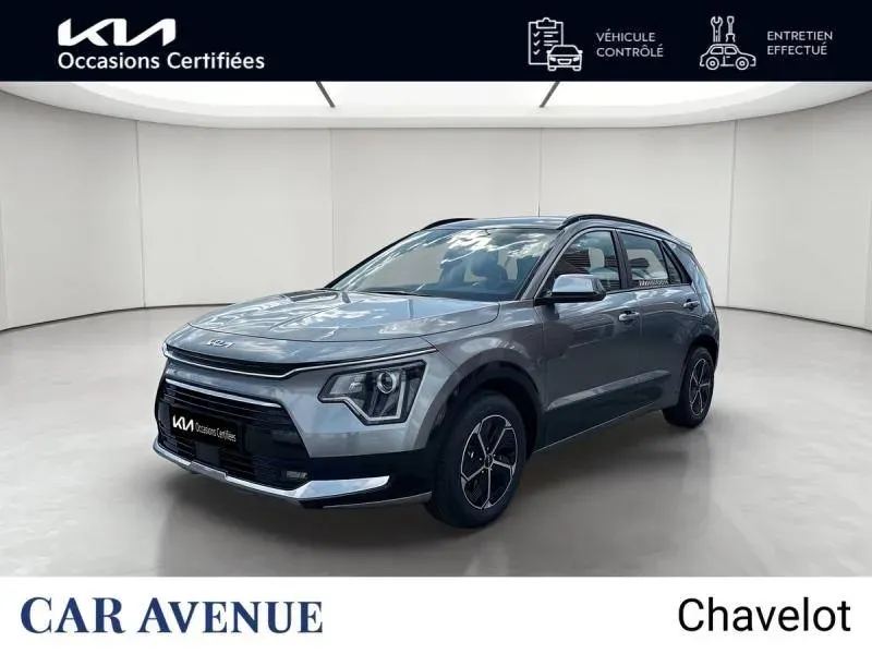 Kia Niro gris comete metallise neuf
