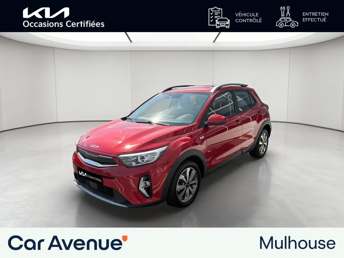 Kia Stonic rouge grenadine metallise d'occasion
