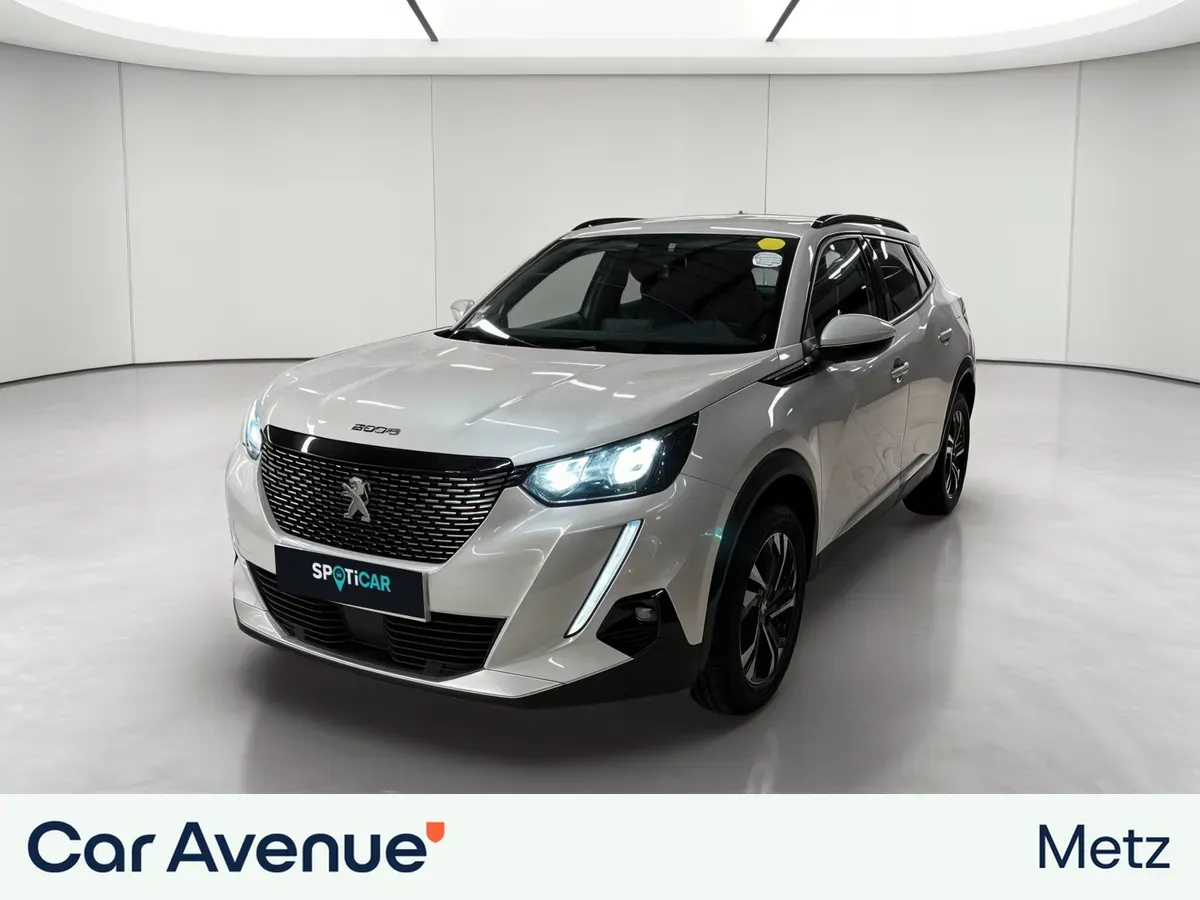 Peugeot 2008 teinte spéciale blanc nacré d'occasion
