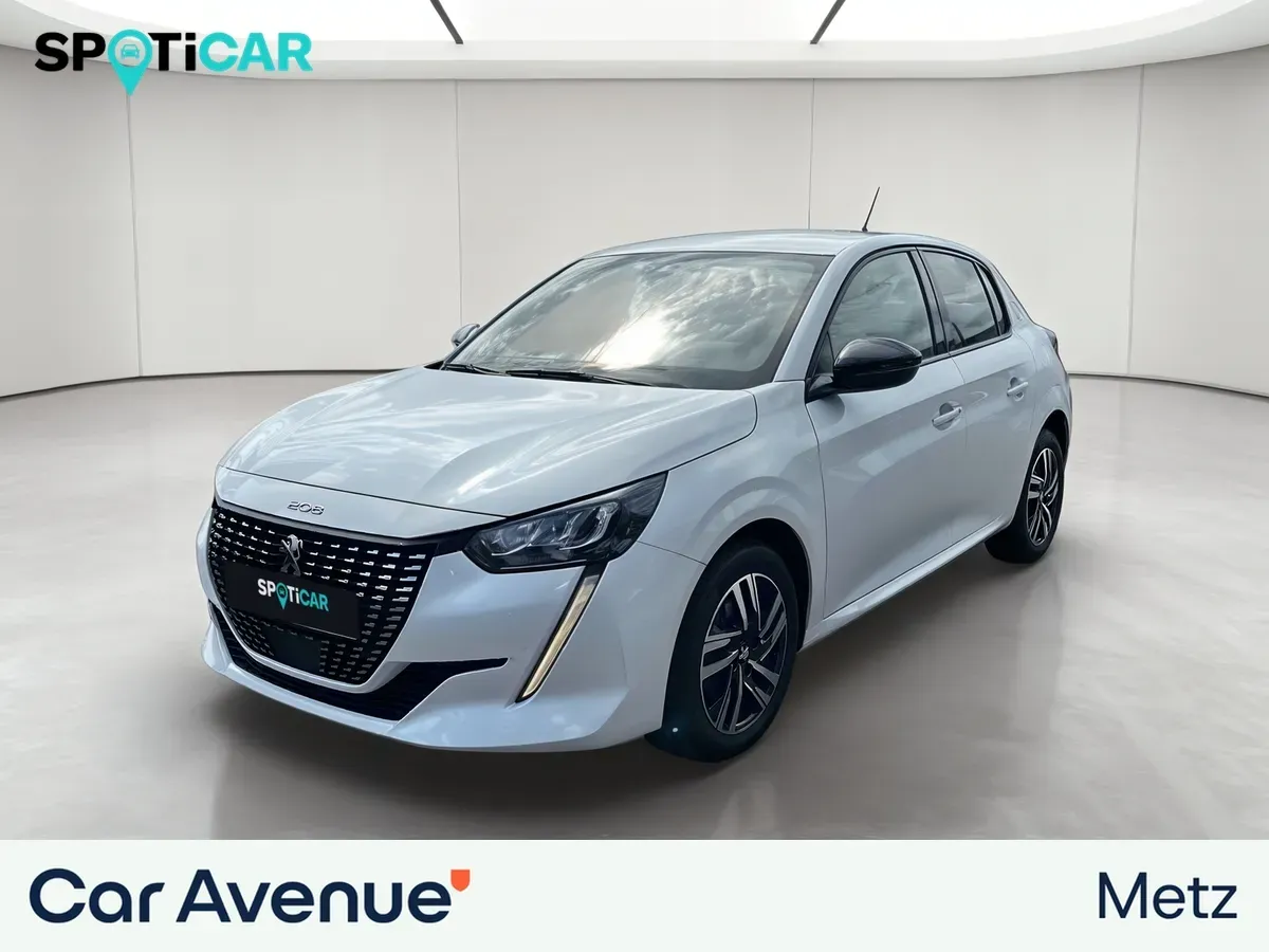 Peugeot 208 teinte spéciale blanc nacrée d'occasion