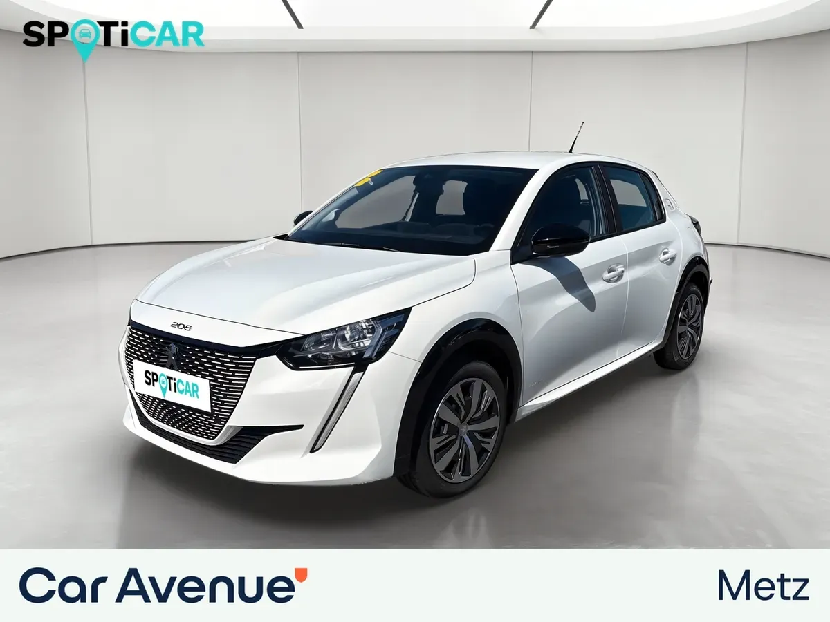 Peugeot 208 ELECTRIQUE teinte opaque blanc banquise d'occasion