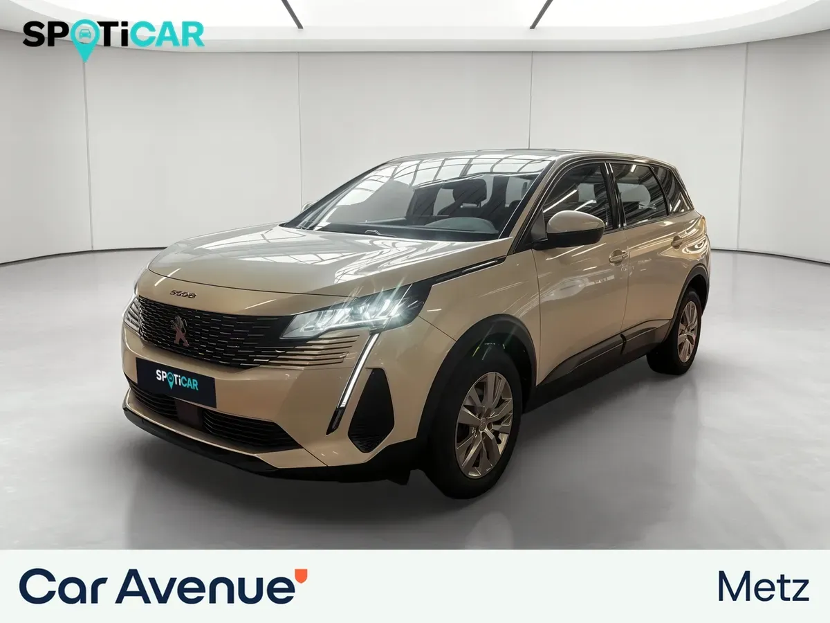 Peugeot 5008 blanc nacré d'occasion