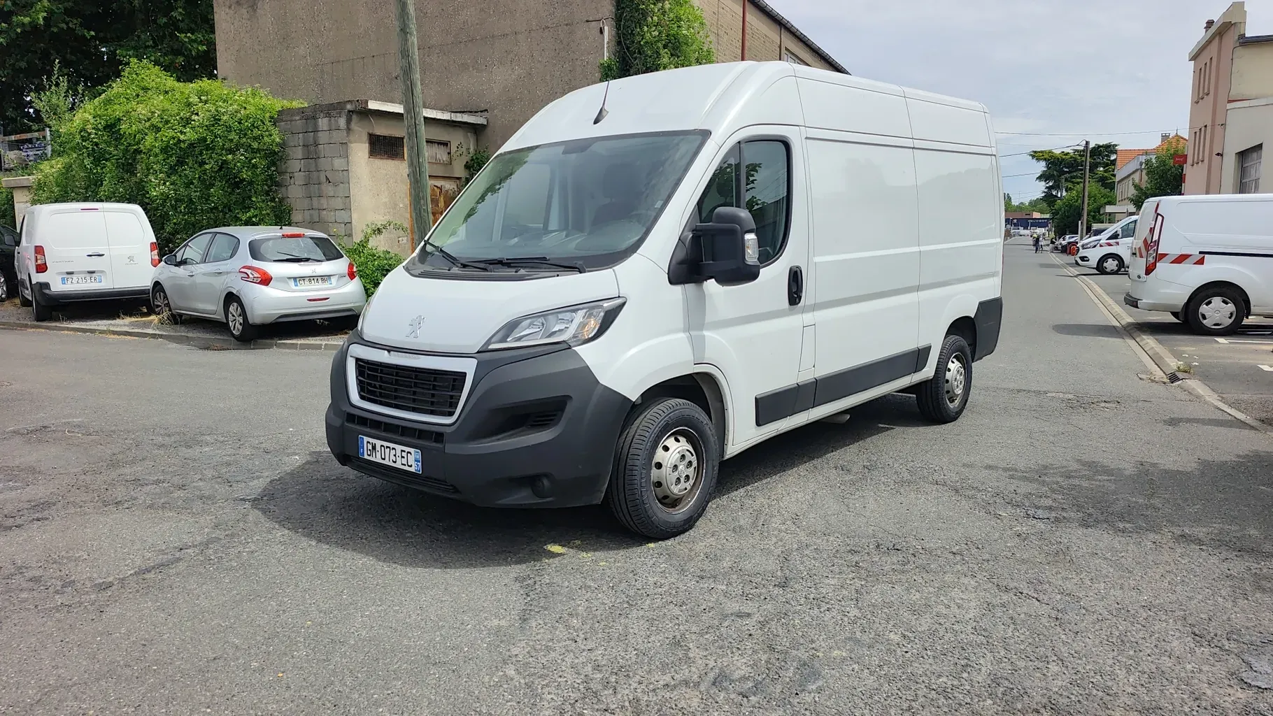 Peugeot BOXER FOURGON blanc icy d'occasion