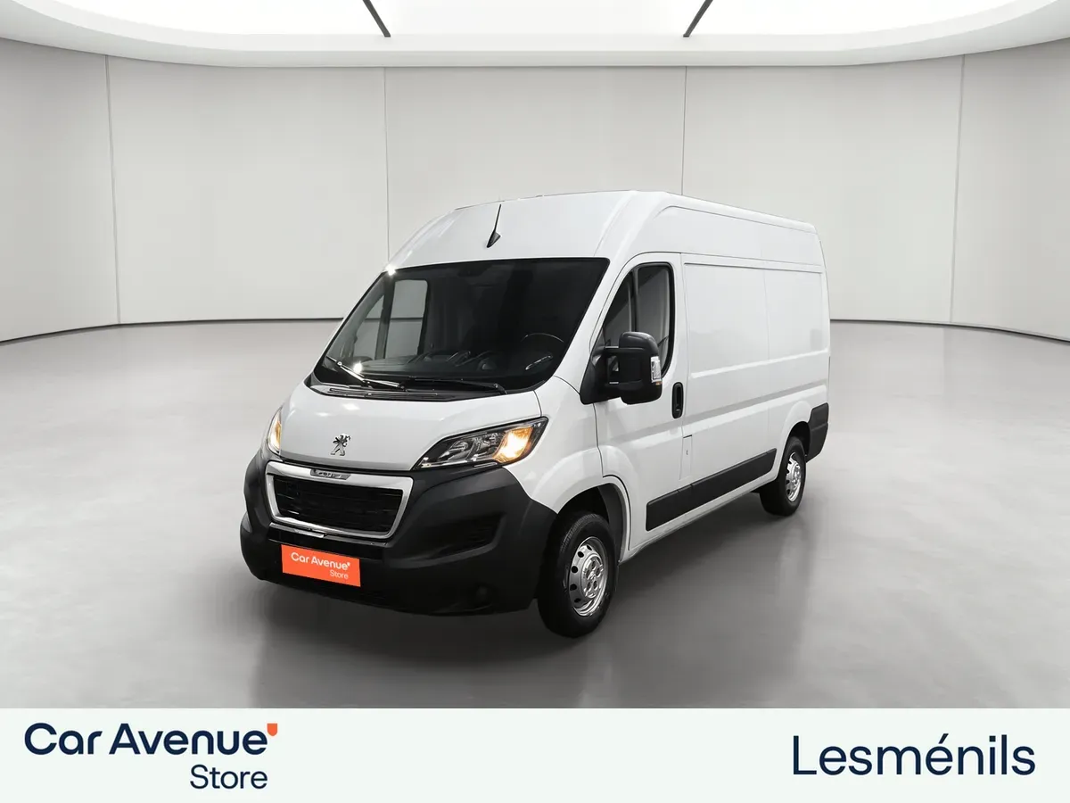 Peugeot Boxer blanc d'occasion