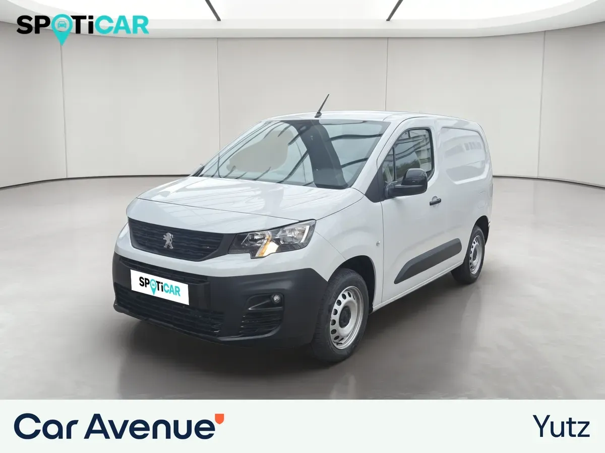 Peugeot Partner blanc icy d'occasion