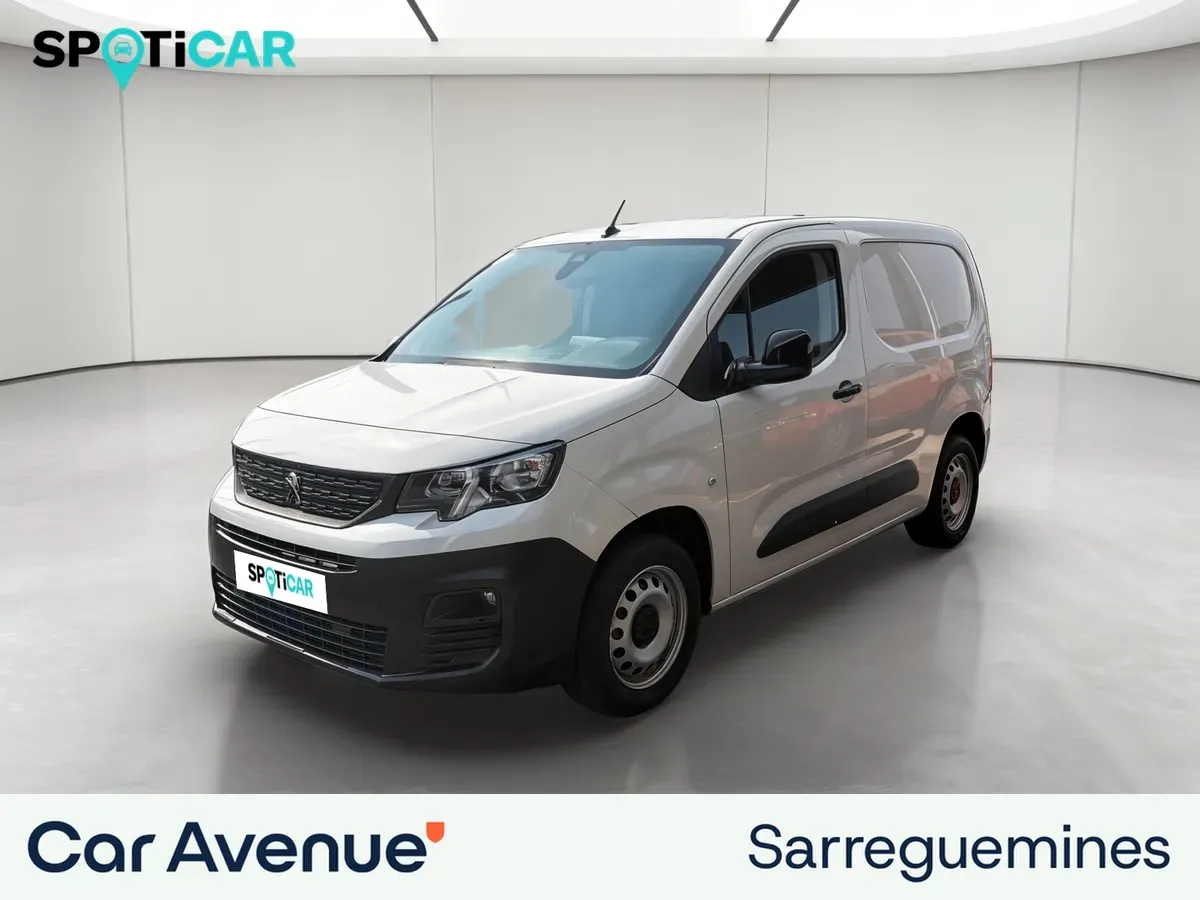 Peugeot Partner blanc icy d'occasion