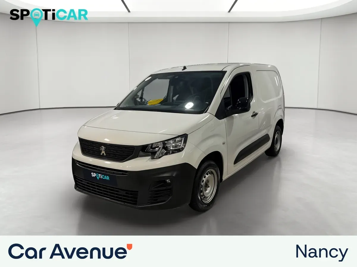 Peugeot Partner blanc icy teinte pastel d'occasion
