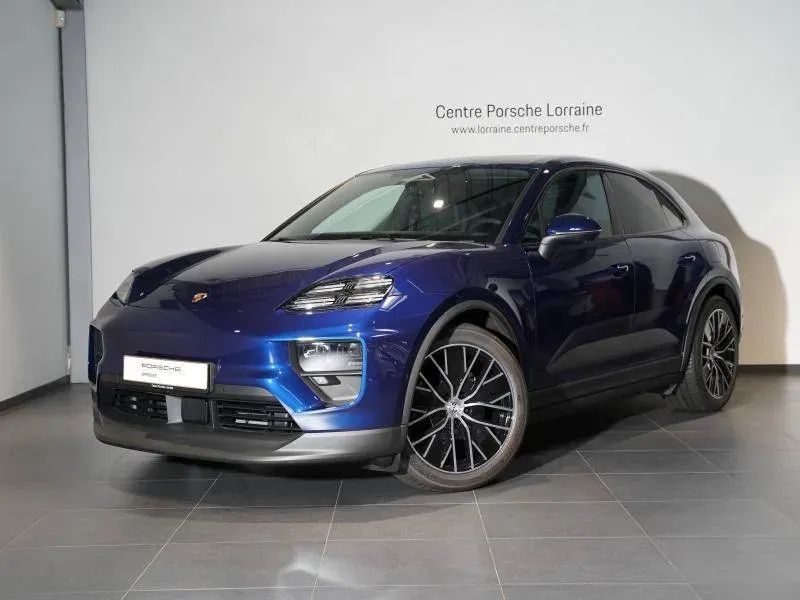 Porsche MACAN ELECTRIQUE bleu gentiane metallise neuf