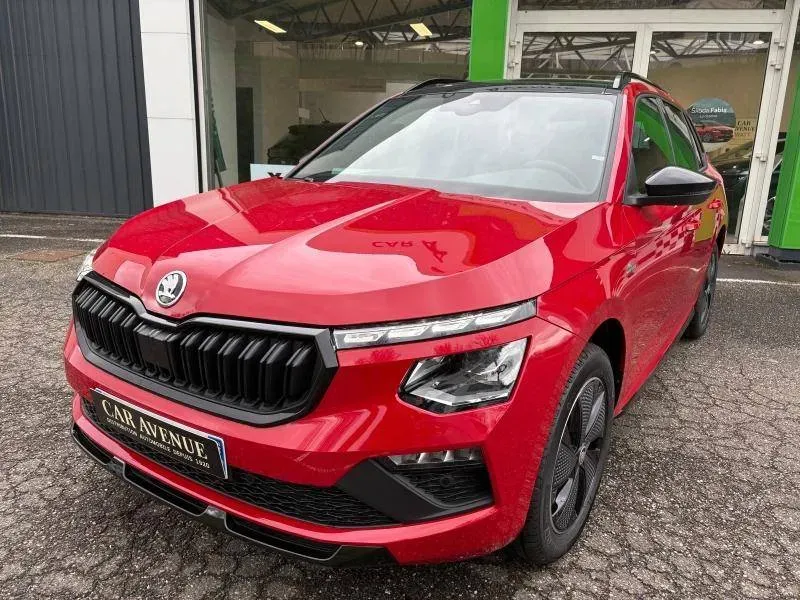 Skoda Kamiq rouge velvet metallise premium neuf