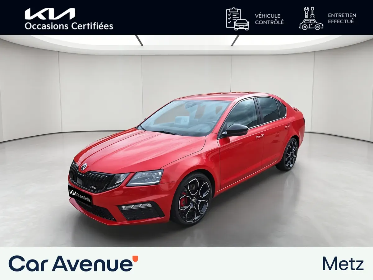 Skoda Octavia rouge d'occasion