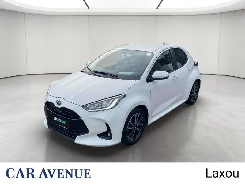 Toyota YARIS HYBRIDE MY22 blanc lunaire (n) d'occasion