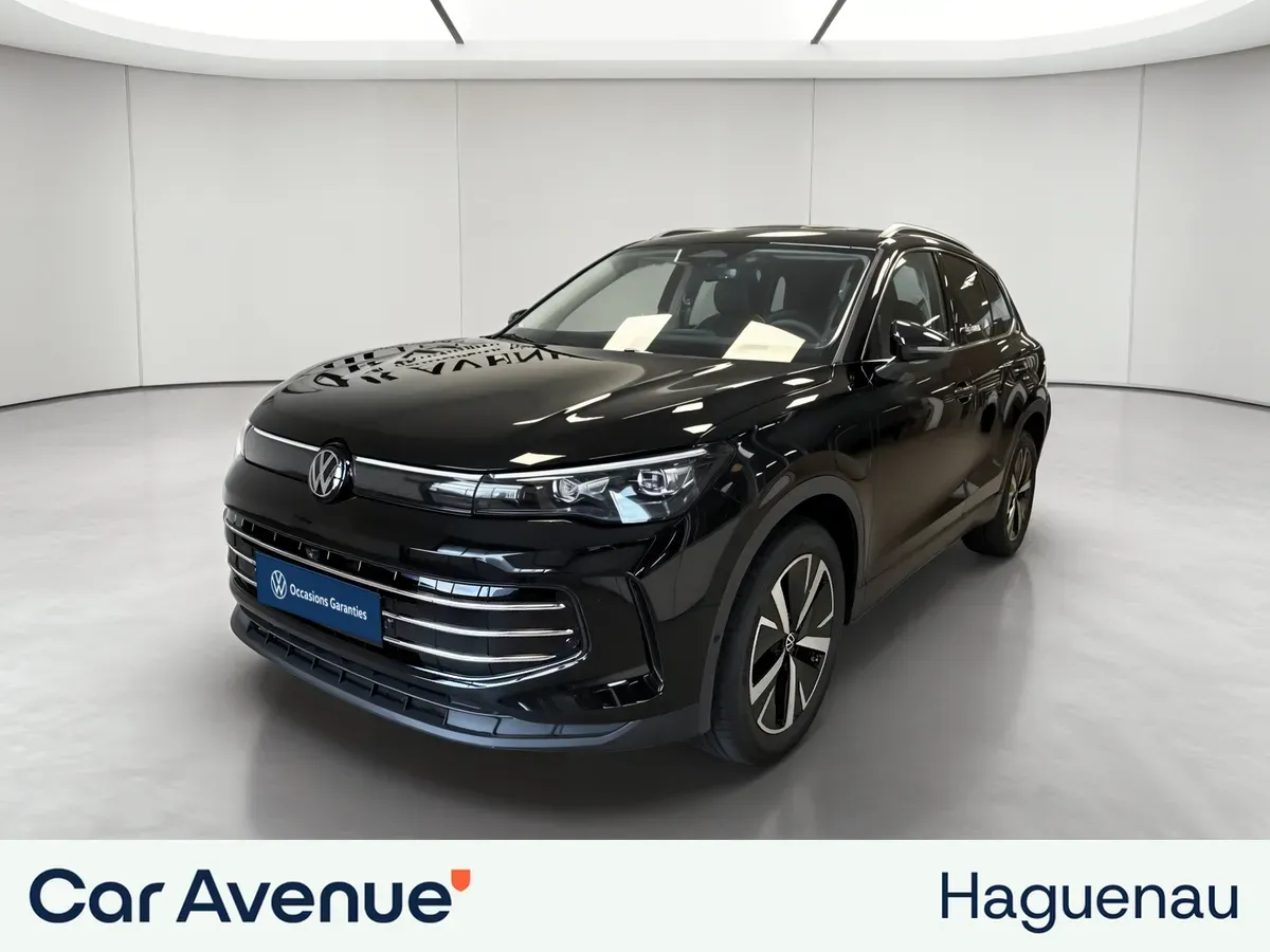 Volkswagen Tiguan noir ebene neuf