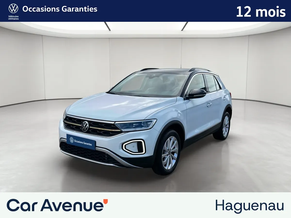 Volkswagen T-Roc blanc pur toit noir uni d'occasion