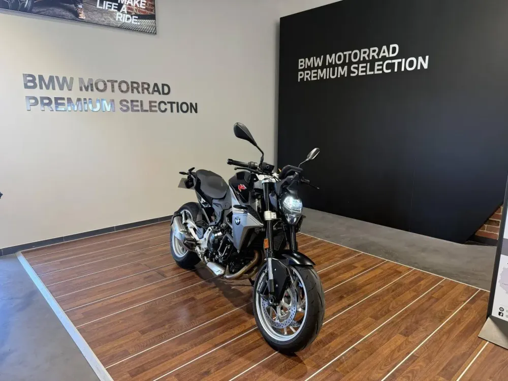 BMW F noir d'occasion