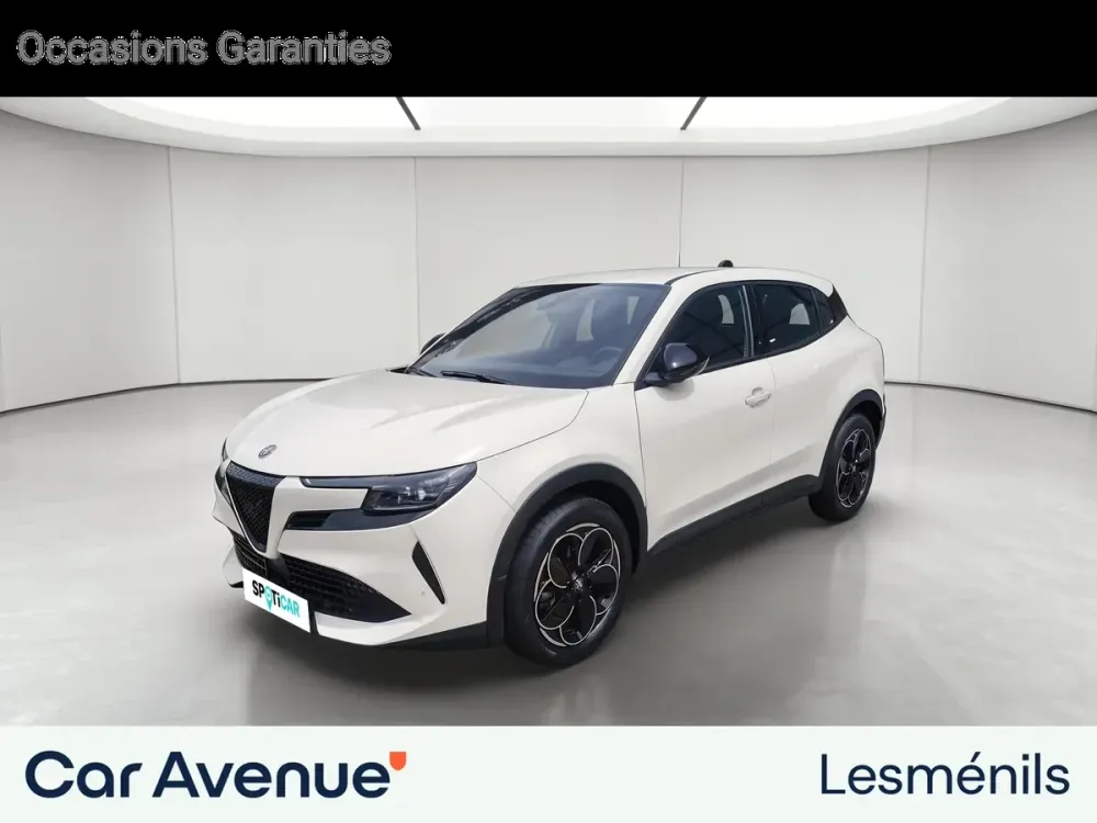 Alfa Romeo Junior blanc sempione pastel neuf