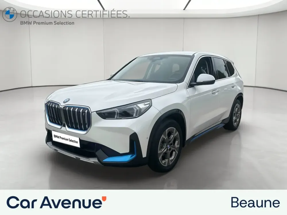 BMW iX1 U11 blanc d'occasion