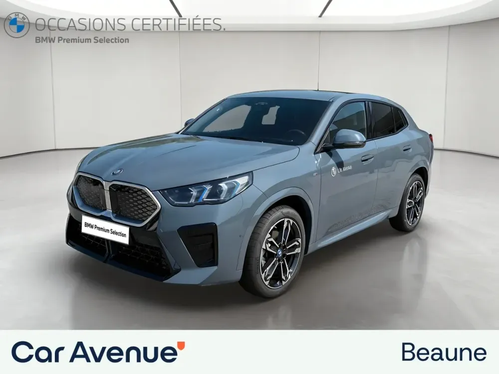 BMW iX2 U10 storm bay neuf