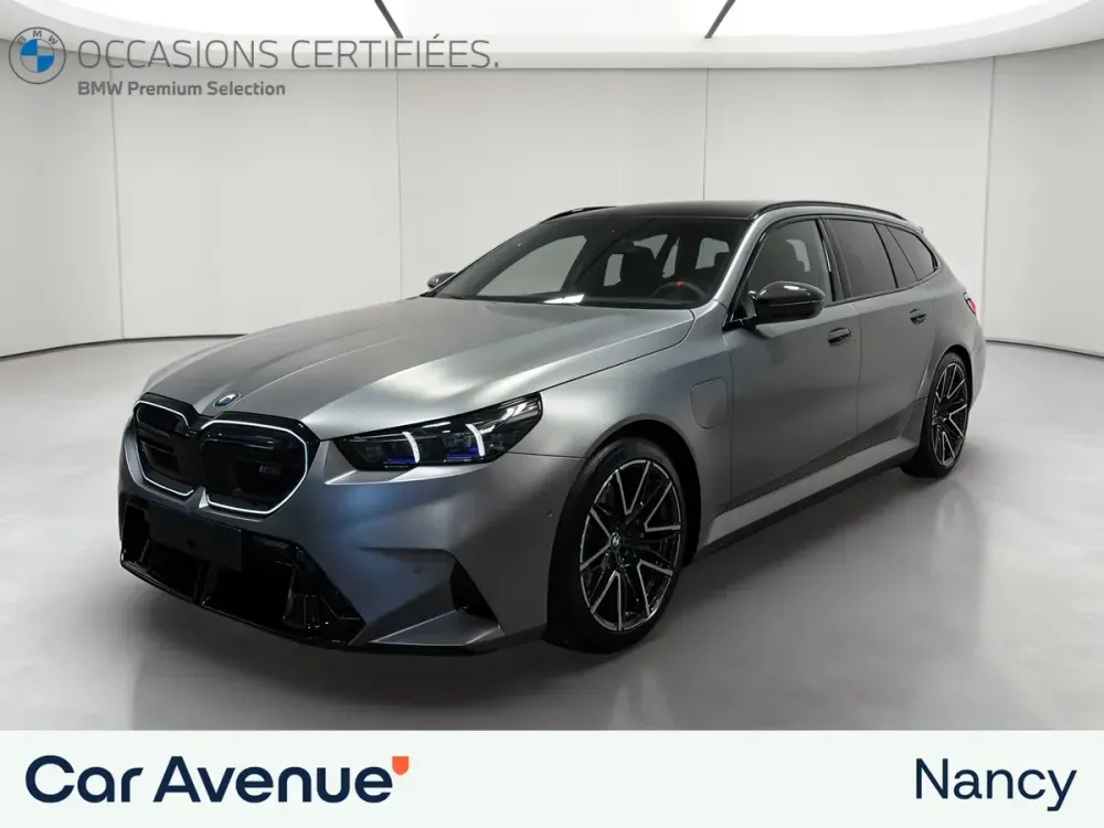 BMW M5 TOURING G99 teinte special individual frozen grey neuf