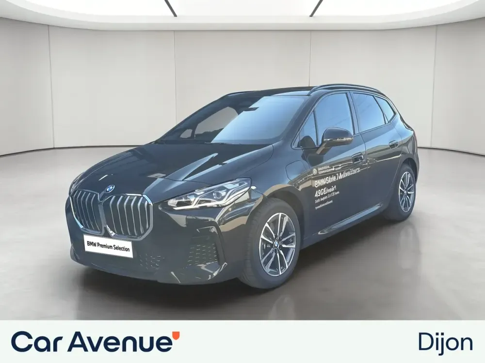 BMW Série 2 ActiveTourer saphirschwarz metallise neuf