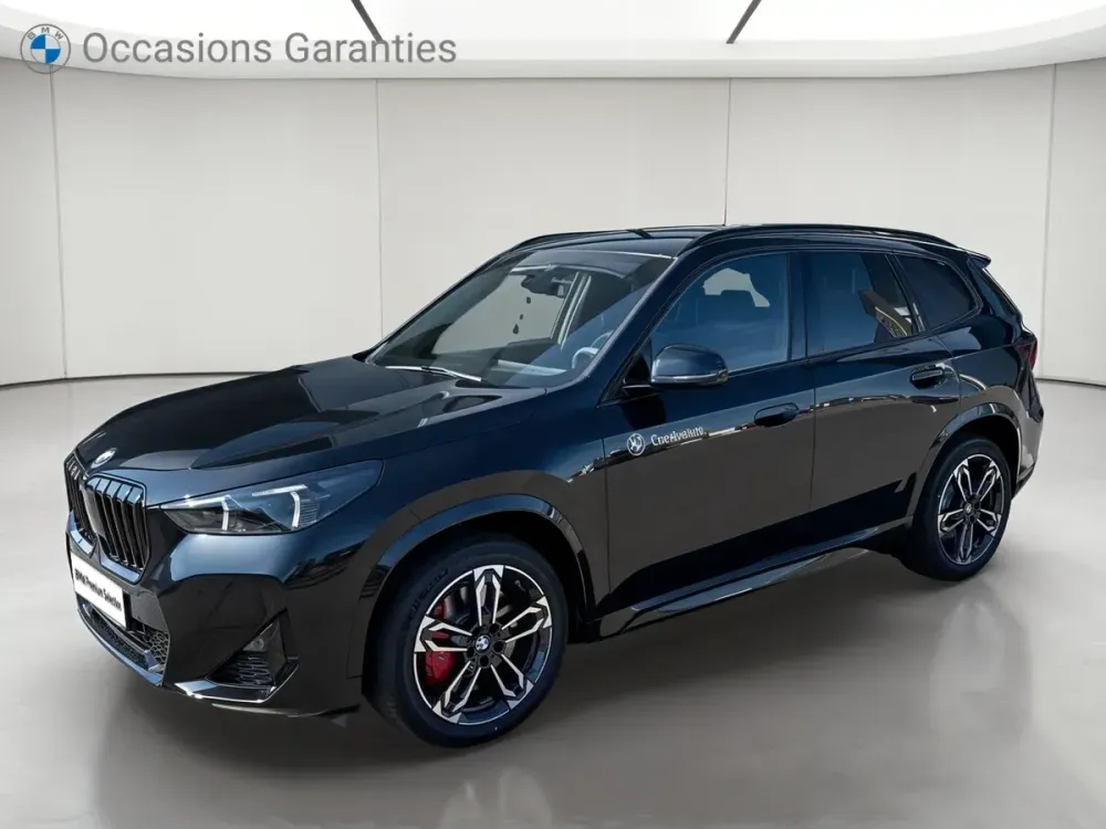 BMW X1 saphirschwarz neuf