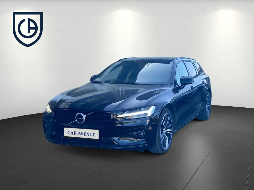 Volvo V60 schwarz d'occasion