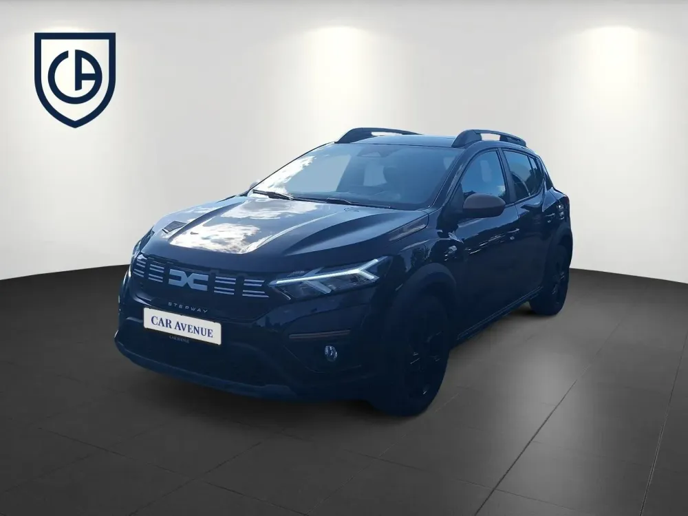 Dacia Sandero schwarz d'occasion