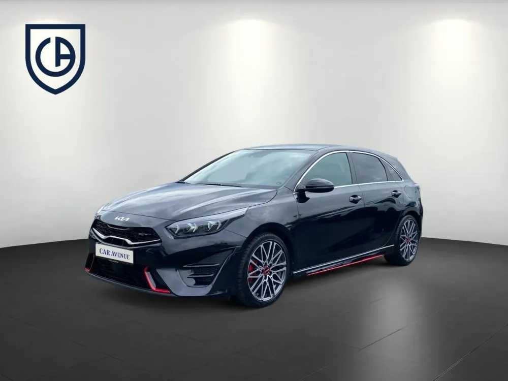 Kia Ceed schwarz d'occasion