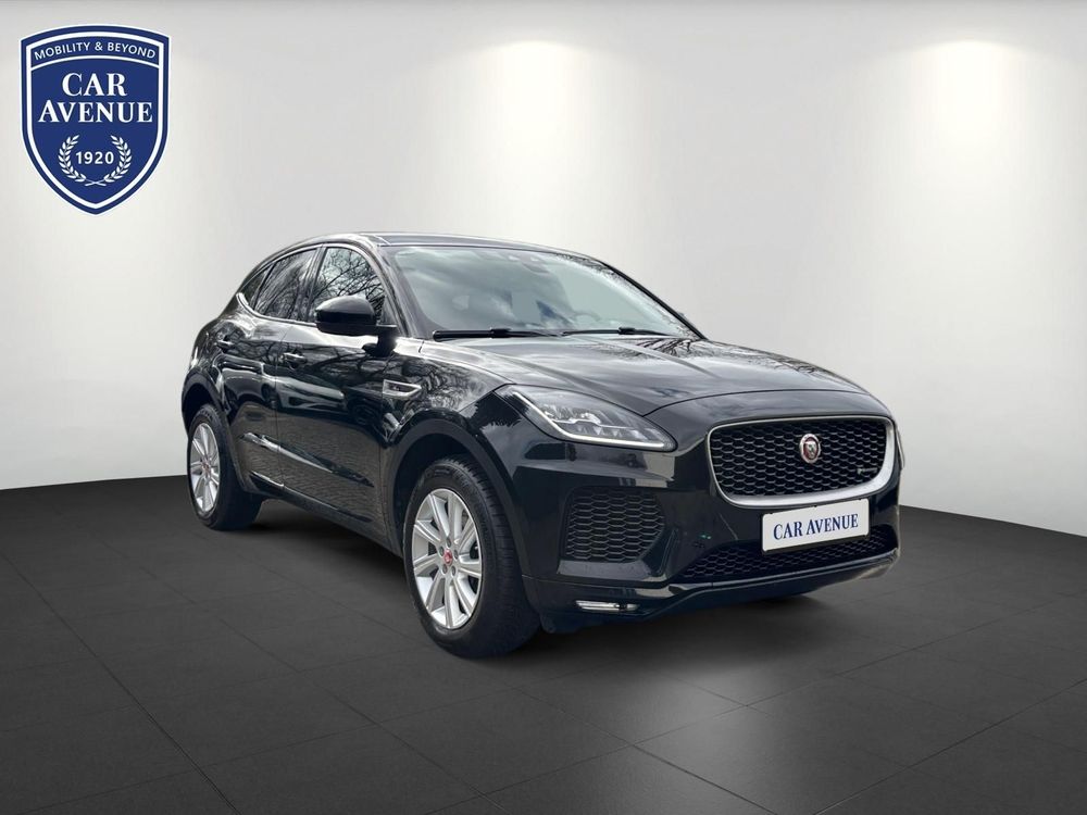 Jaguar E-Pace schwarz d'occasion