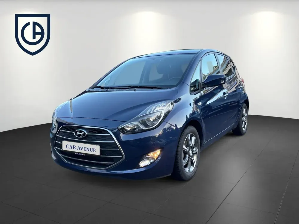 Hyundai ix20 blau d'occasion