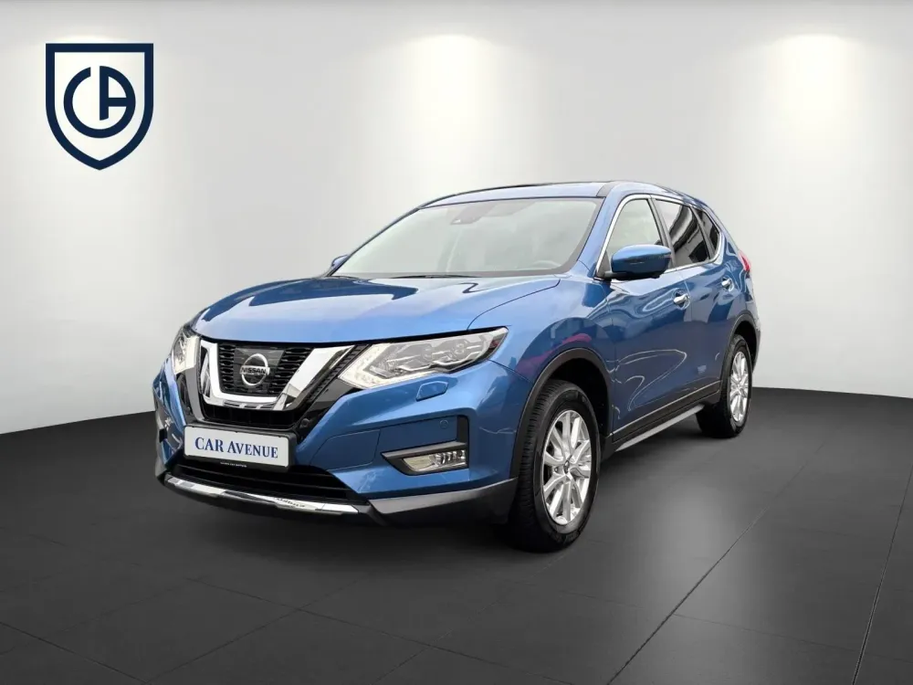 Nissan X-Trail blau d'occasion