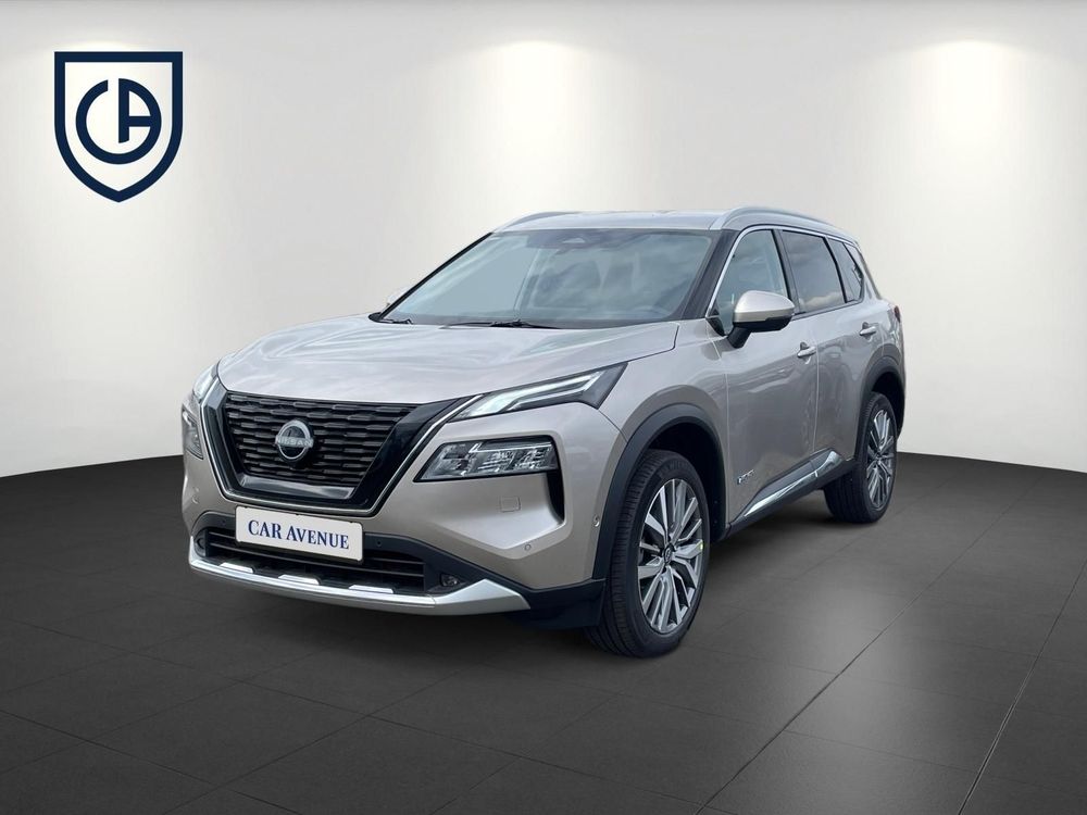 Nissan X-Trail beige neuf