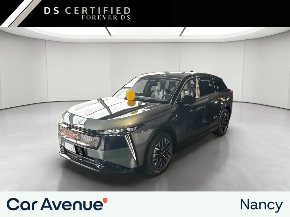 DS Automobiles N°7 vert soie neuf