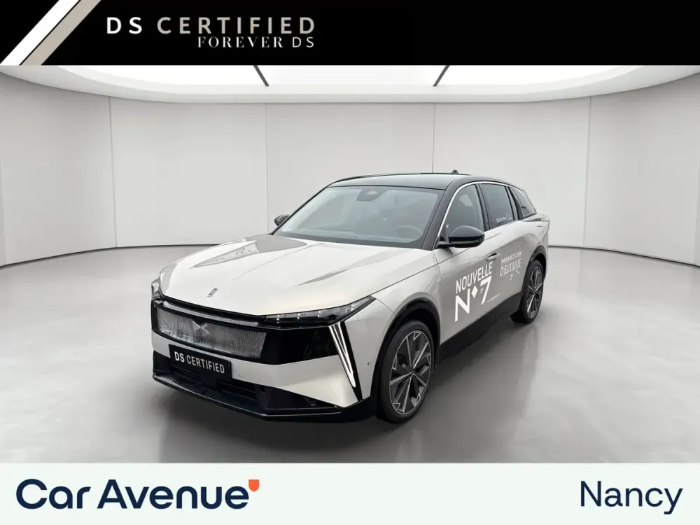 DS Automobiles N°7 ELECTRIQUE cristal pearl neuf