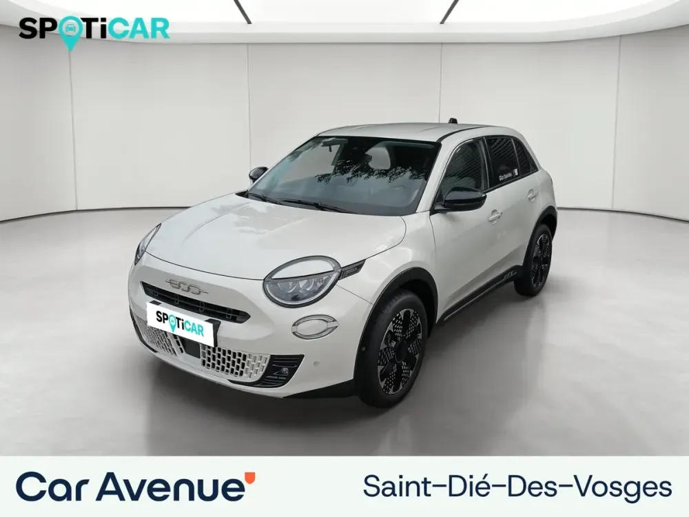 Fiat 600 blanc neuf