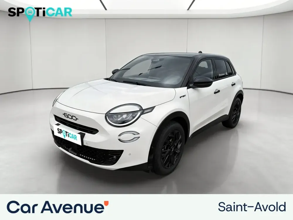 Fiat 600 ice white/toit noir neuf