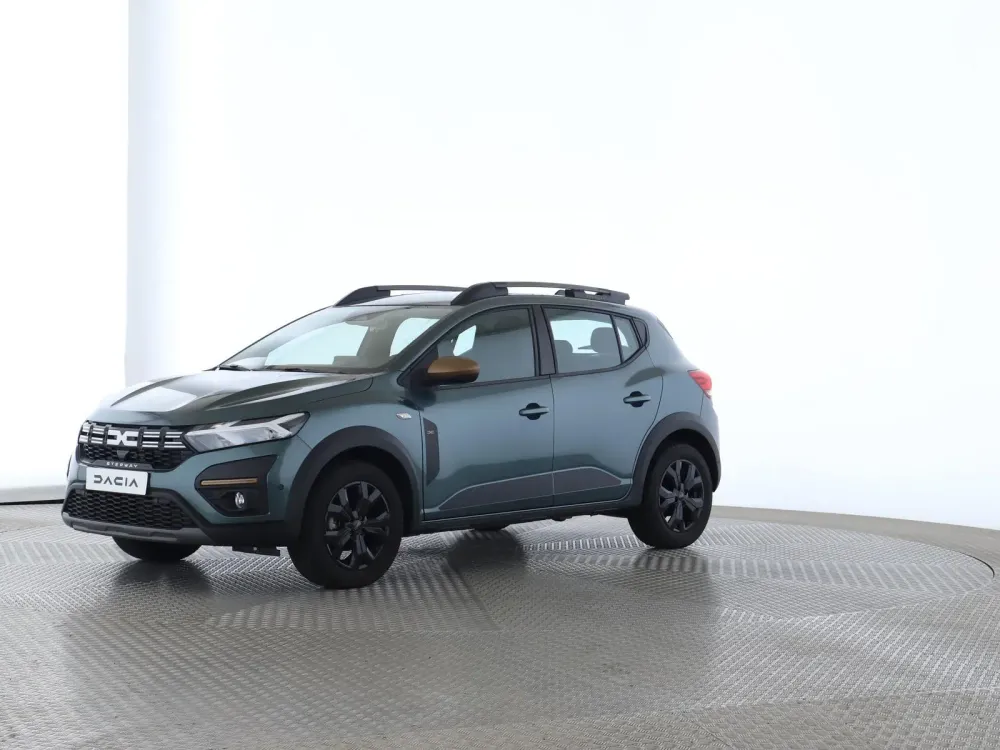 Dacia Sandero grün d'occasion